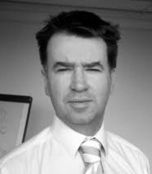 Jacob Tompkins OBE bw